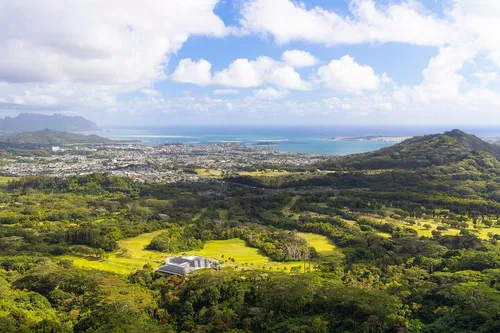 Image taken from https://dyvarcitymedia.b-cdn.net/experience-images/diskovery_77572295cd7d9b097c92f2b31_1751621466083_e3.jpg?format=webp&amp;width=800