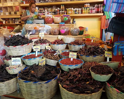 Image taken from https://b2853340.smushcdn.com/2853340/wp-content/uploads/2024/03/Benito-Juarez-Market-best-Oaxaca-markets.jpg?size=204x163&amp;lossy=2&amp;strip=1&amp;webp=1