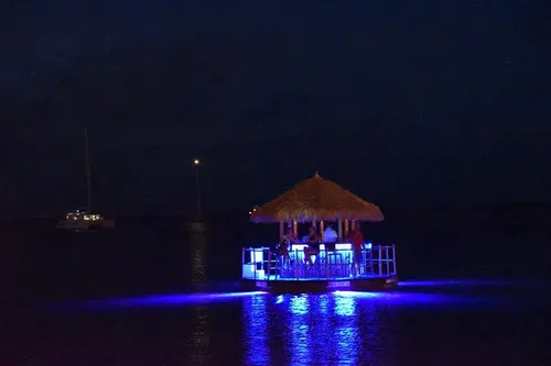 Image taken from https://images.dyvarcity.com/experience-images/dyvarcity_2a0c5c0fbc4327e23f19a22aa_a4.jpg?format=webp&amp;width=800