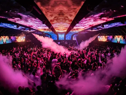 Image taken from https://academy.la/wp-content/uploads/2021/11/DSC07899-1024x769.jpg