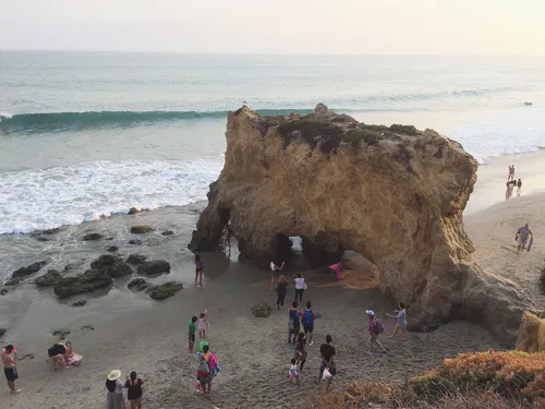 Image taken from https://images.squarespace-cdn.com/content/v1/5c81f8d10b77bd7cfa2c6904/1555106519686-HOJ1I20SB4JHUDRNRKIY/IMG_7369.JPG