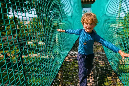 Image taken from https://highlineadventures.com/images/_%20skynet-playground/gallery/skynet-playground-gallery-005.jpg