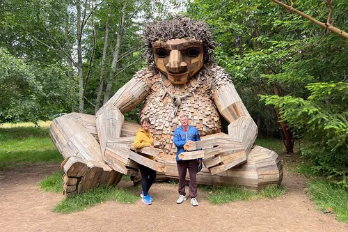 Image taken from https://images.dyvarcity.com/experience-images/dyvarcity_84a85a4588dc26828d8b9f4a1_e3.jpg