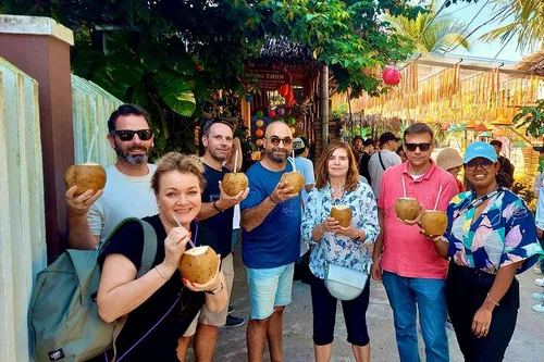 Image taken from https://images.dyvarcity.com/experience-images/dyvarcity_93c26cf835de2bc13344d9362_6c.jpg