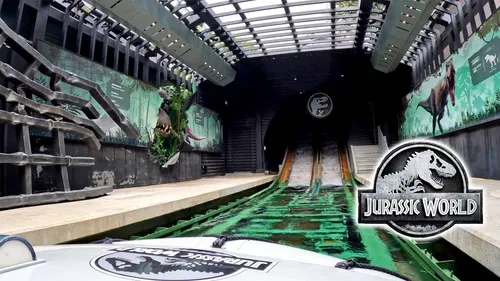 Image taken from https://theme-park.org/storage/2024/12/Jurassic-World-The-Ride-4K-Front-Seat-POV-Universal.jpg
