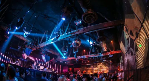 Image taken from https://www.clubbookers.com/wp-content/uploads/2017/03/sound-nightclub-gallery-4.jpg