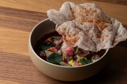 Image taken from https://platform.la.eater.com/wp-content/uploads/sites/26/chorus/uploads/chorus_asset/file/25994442/2025_05_07_Lucia_001.jpg?quality=90&amp;strip=all&amp;crop=0.087499999999999%2C0%2C99.825%2C100&amp;w=1920