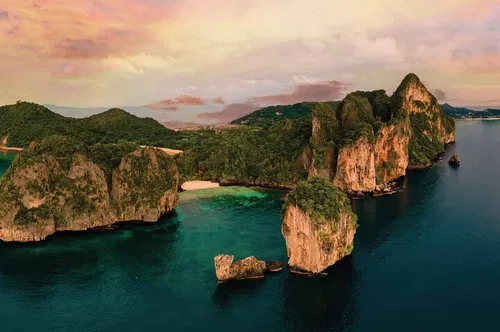 Image taken from https://images.dyvarcity.com/experience-images/dyvarcity_3a089931a27fb5d99fad9f56f_61.jpg