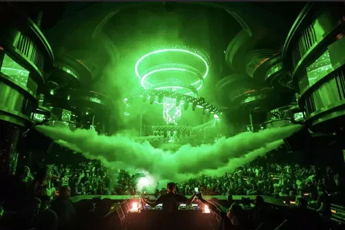 Image taken from https://images.dyvarcity.com/experience-images/dyvarcity_90cd304d40d7b226546e46041_24.jpg?format=webp&amp;width=800