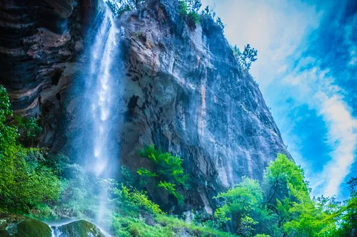 Image taken from https://dyvarcitymedia.b-cdn.net/experience-images/diskovery_b48027bf08c5704926854f42c_1751628720550_8a.jpg?format=webp&amp;width=800