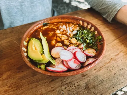 Image taken from https://tavernatravels.com/wp-content/uploads/2024/03/oaxaca_mexico_0799-1440x1080.webp