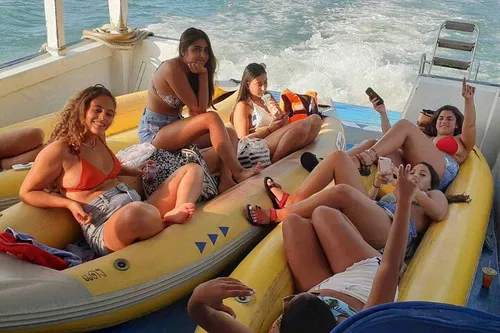 Image taken from https://images.dyvarcity.com/experience-images/dyvarcity_5b2db8e6917b085a8f1ac7811_b3a7e9f1e369d9d25336db865_1751557858053_46.jpg