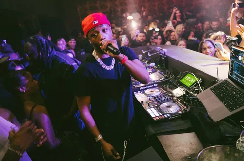 Image taken from https://www.billboard.com/wp-content/uploads/2025/03/Metro-Boomin-Zouk-2025-ScotchPhotos-billboard-1548.jpg?resize=300