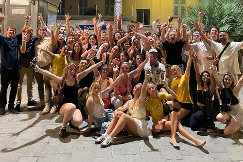 Image taken from https://dyvarcitymedia.b-cdn.net/experience-images/diskovery_a75746f04a488c989d1b043a0_1751628324358_42.jpg?format=webp&amp;width=800