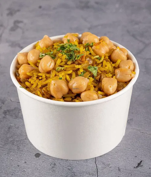 Image taken from https://images.happycow.net/venues/1024/40/65/hcmp406593_2763878.jpeg