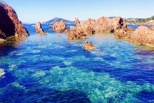 Image taken from https://dyvarcitymedia.b-cdn.net/experience-images/diskovery_abdf5eb8983c3b21016356e98_1751495613202_7e.jpg?format=webp&amp;width=800