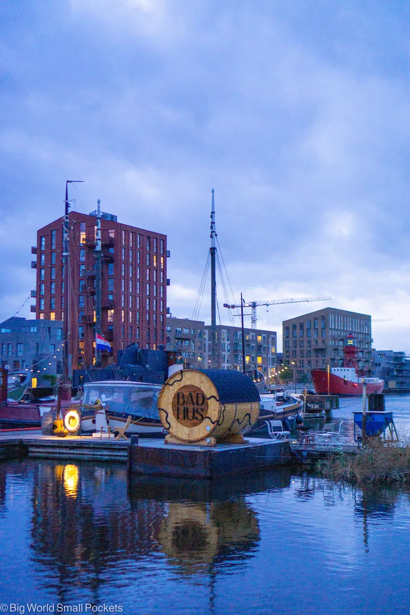 Image Taken from https://www.bigworldsmallpockets.com/wp-content/uploads/2022/12/Amsterdam-Noord-Canal-View.jpg