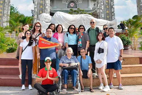 Image taken from https://images.dyvarcity.com/experience-images/dyvarcity_5ef1383ad892dd32056245699_09.jpg