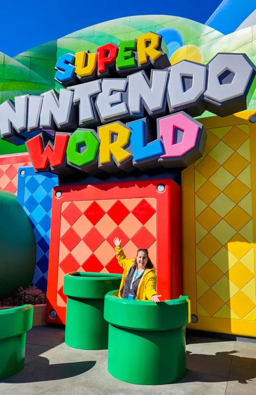 Image taken from https://thiscrazyadventurecalledlife.com/wp-content/uploads/2023/03/Super-Nintendo-World-Tips-Mario-Land-Universal-Studios-Hollywood-25-768x1185.jpg