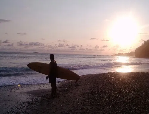 Image taken from https://www.surf-forecast.com/system/images/9095/medium/Veneros.jpg?1382112574