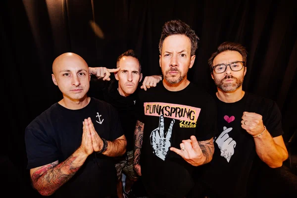Simple Plan: Live in Paris at Accor Arena!