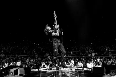 Keith Urban's High and Alive Tour: Electrifying Uncasville in October!