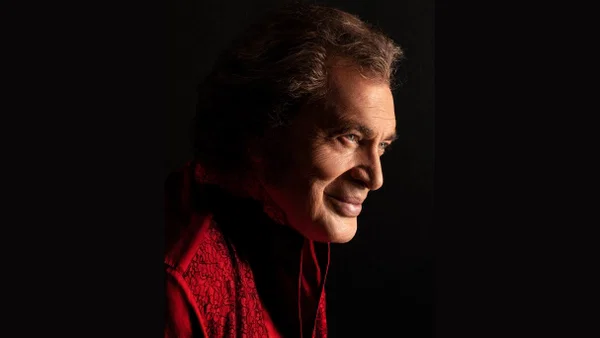 Book Tickets: Engelbert Humperdinck Live at Massey Hall