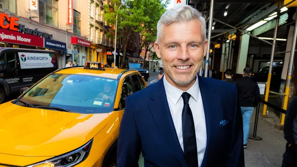 Des Bishop Live: Brisbane Comedy Tour Tickets