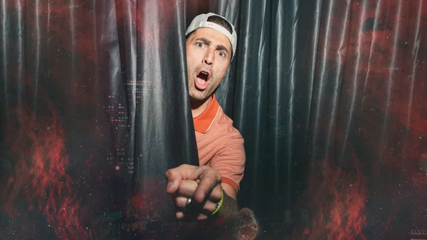Adam Ray: WHO IS ME Tour - Tampa Comedy Show