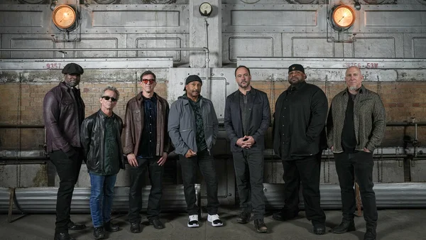 Dave Matthews Band at Ameris Bank Amphitheatre