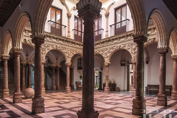 Visita Audioguiada Palacio Domecq