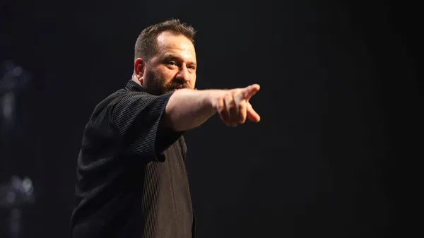 Gökhan Ünver Live at Mall of İstanbul MOİ Sahne