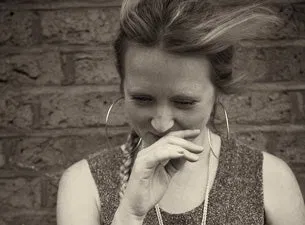 Hollie McNish Live: Poetry, Performance, and Passion at Kendal Brewery Arts Centre!