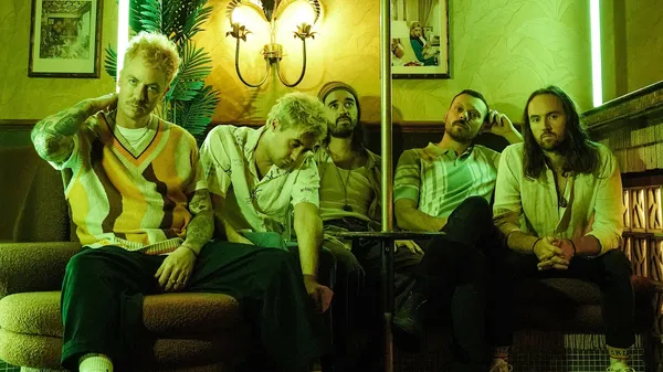 Hands Like Houses in Camperdown: Metal Show!