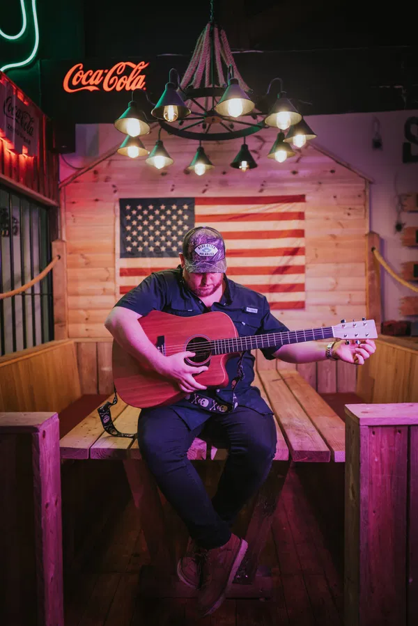 Luke Combs UK: Christmas Country Hoe Down Edinburgh