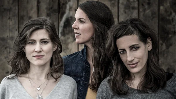 The Wailin' Jennys: Milwaukee Acoustic Bliss