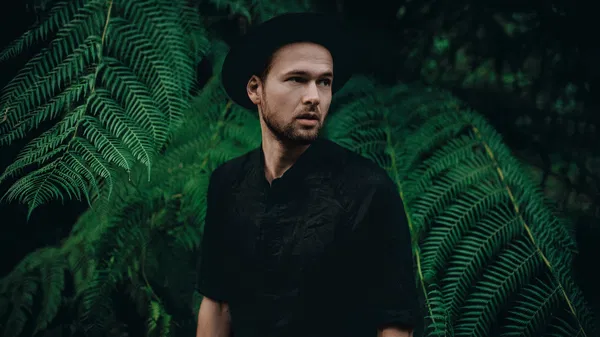 Monolink Live at MTELUS Montreal Tickets