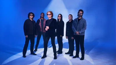 Simply Red's Ruby Anniversary: A Night of Soulful Classics in Hannover!