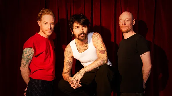 Biffy Clyro Rocks Brisbane's Tivoli!