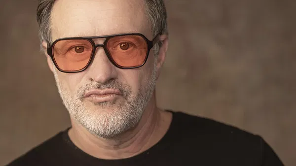 Stéphane Fallu: Comedy Show in Brossard!