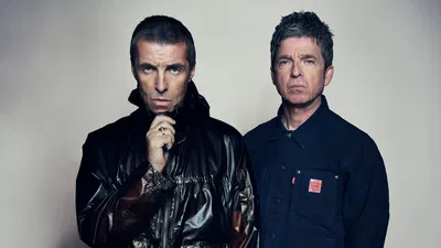 OASIS LIVE '25: Britpop Legends Unite at Rogers Stadium!