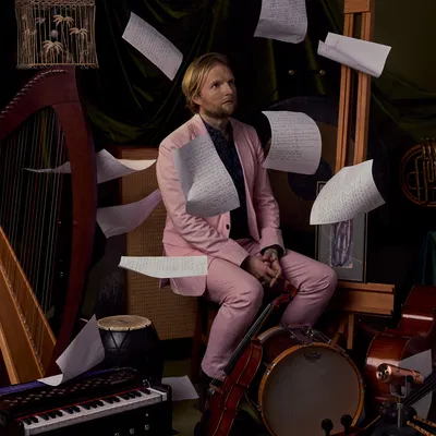 Enthralling Tales Set to Music: Tom Hickox's 'The Orchestra of Stories' Live in Edinburgh