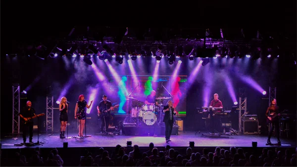One Voice: John Farnham Hits at Anita's Theatre