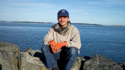 Mac DeMarco's Chilled Vibes: Live at Montreal's MTELUS!