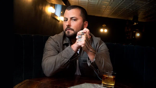 Tyler Farr