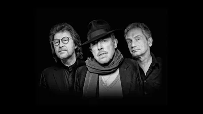 Rock Legends Mashina Vremeni Light Up Lisner Auditorium!