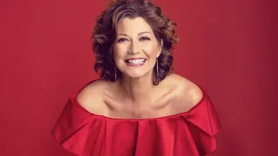 See Amy Grant Live in Plymouth, MA