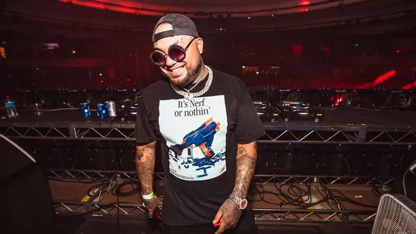 Riot Ten Live at The Republik Honolulu