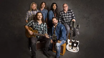 Eagles Experience: 7 Bridges Live in St. Pete!