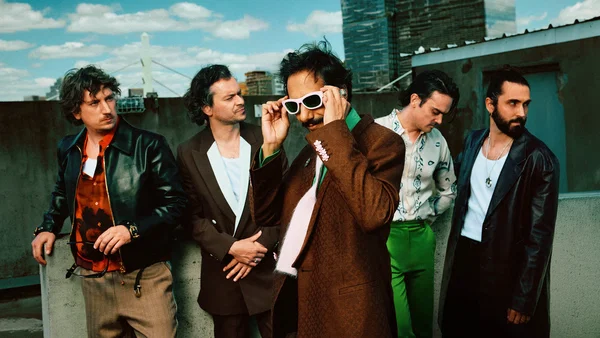 Feu! Chatterton Live: Nimes Rock Experience